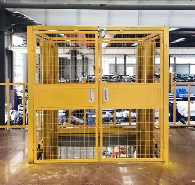 济源智能导轨式升降机亮相